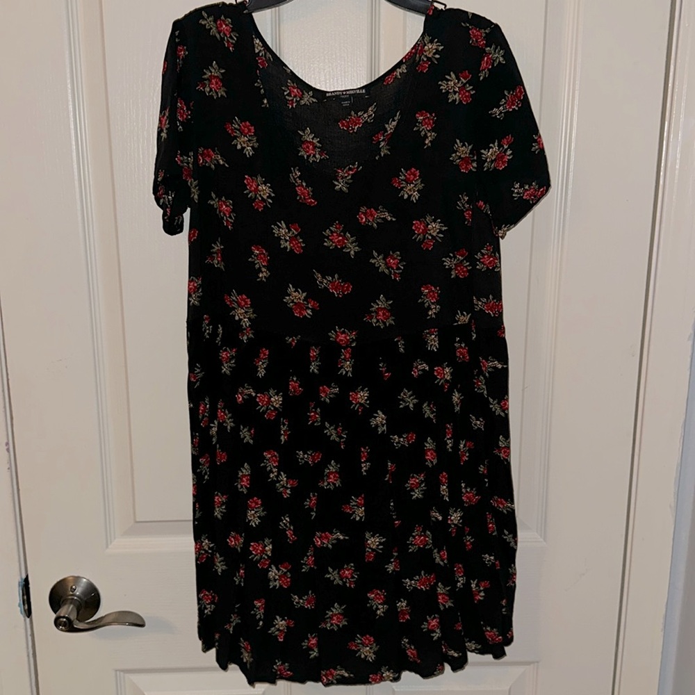 Brandy Melville one size floral dress